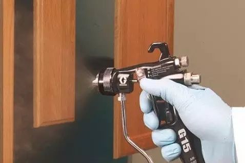 水性木器家具漆生產(chǎn)廠家哪個品牌好？
